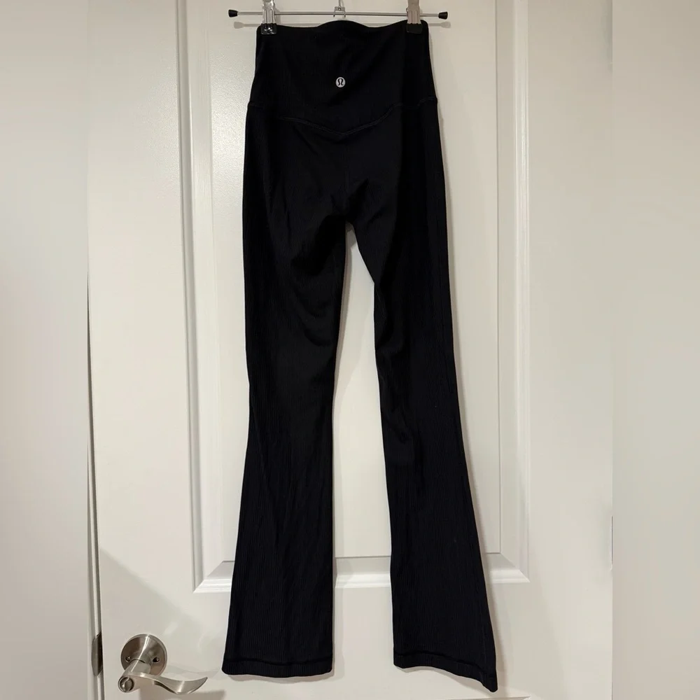 Lululemon Athletica Black Ribbed Flare Pants Size- 2